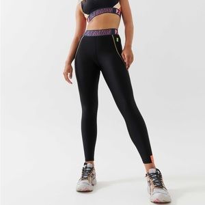 PE NATION IN PLAY LEGGING